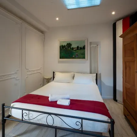 アパート Liberty House ヴェローナ